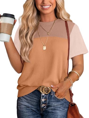 Warm beige and crisp khaki color blocking give this soft knit crewneck tee an easy, grounded look for sunny trips.