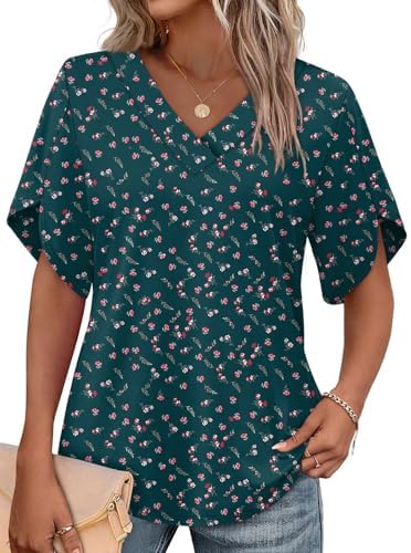 Split petal sleeves add subtle movement to this V-neck blouse, patterned in our soft Floral 016 botanical print.