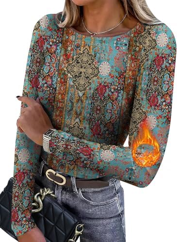 A brushed micro-fleece interior meets our detailed Print 03 pattern on this slim crew neck long sleeve shirt.