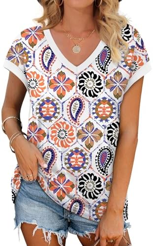 A crisp white floral print meets an airy V-neckline and easy cap sleeves for relaxed days in the summer heat.