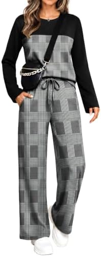 Crisp black plaid pattern brings clean structure to this relaxed two-piece set cut from soft, stretchy fabric.
