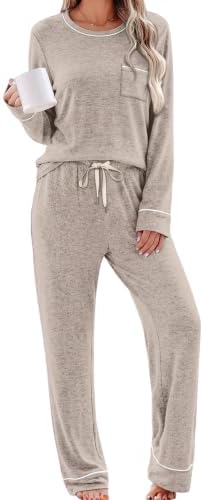 Crisp contrast piping trims this khaki two-piece set, cut with a relaxed crewneck top and breezy wide-leg bottoms.