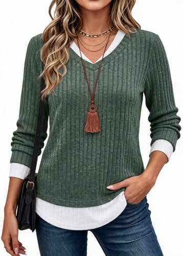 A built-in layered collar in rich pure green gives this lightweight ribbed sweater an orderly finish for cool mornings.