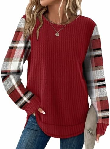 A soft waffle knit tunic with long sleeves, a crew neckline, and a curved hem ready for breezy days and cooler evenings.