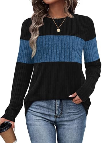 Color blocked panels across the chest and sleeves bring clean contrast to this lightweight navy crewneck tunic.