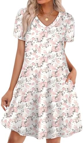 A soft pink floral print pairs with deep pockets, short sleeves, and a breezy A-line cut in this everyday summer dress.