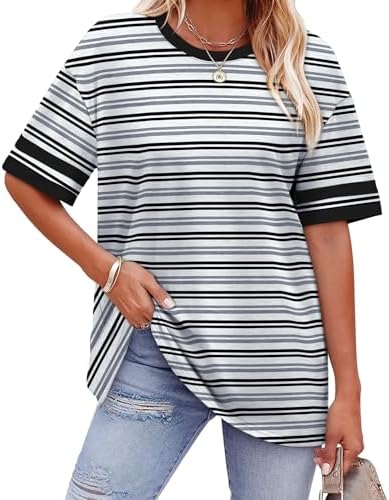 Crisp black and gray striped cuffs add a graphic break to the neutral body of this breezy summer tee.