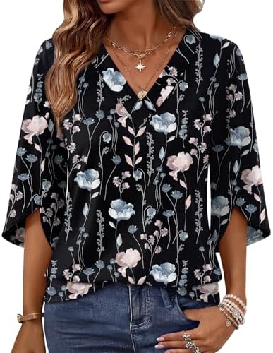 Split three-quarter sleeves and a botanical print in Floral 01 give this easy blouse a relaxed drape for warm afternoons.