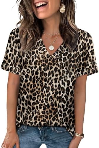 A classic animal spot pattern covers this relaxed v-neck tee, finished with neat rolled cuffs for sunny days and travel bags.