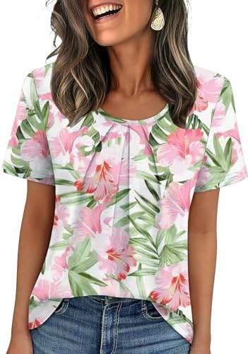 Soft front pleats and an open scoop neck give this short-sleeve top a breezy drape in our Floral Print 02 pattern.