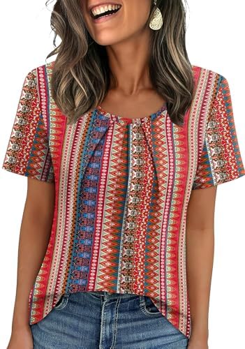 Horizontal band detailing sets this easy scoop neck tee apart, cut loose through the body with a gently pleated front.