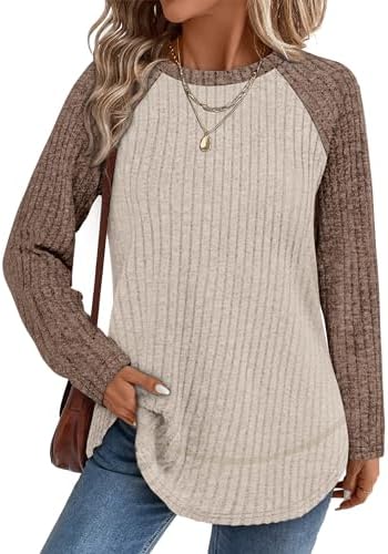 Warm brown meets pale apricot across a soft ribbed tunic cut with a curved high-low hem and easy side slits.