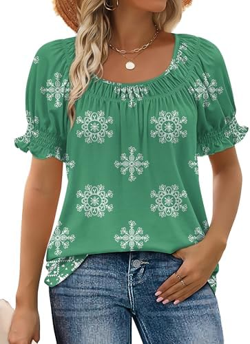 A soft square neckline meets airy smocked puff sleeves in our fresh mint green print, cut loose for easy summer days.