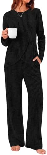 A relaxed two-piece set in classic solid black, cut with a modern curved hem and just enough stretch for easy days and travel.