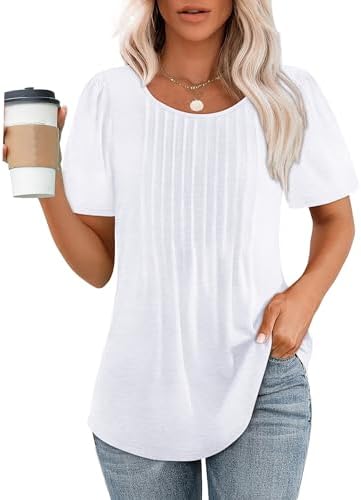 Soft pleats run down the front of this white scoop neck tee, paired with gathered short sleeves for a neat, dressed-up shape.