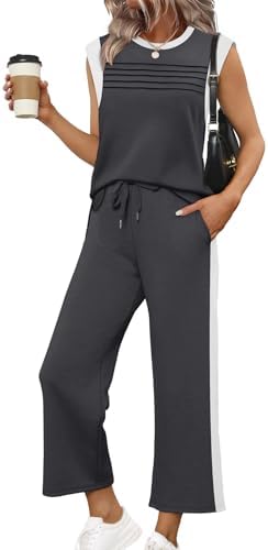 Cool dark grey panels meet crisp white accents on this breathable spacer knit matching set.